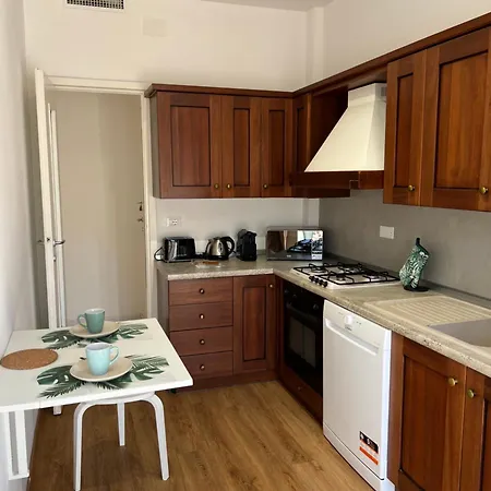 Agapanthus Apartment Sanremo